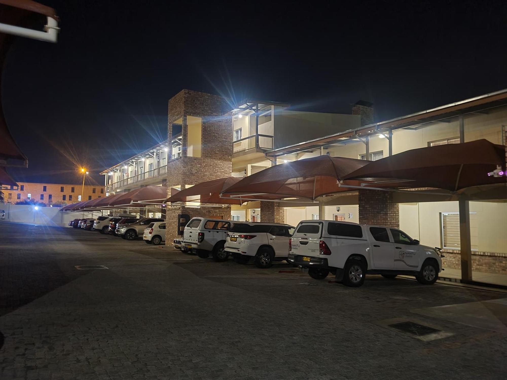 Weavers Nest 34 Windhoek Exterior photo